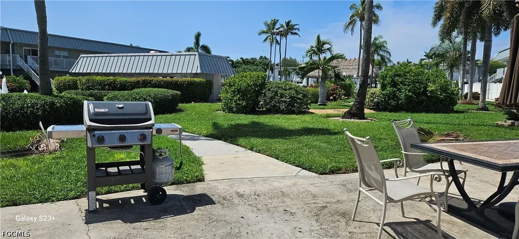 6777 Winkler Road Fort Myers FL 33919