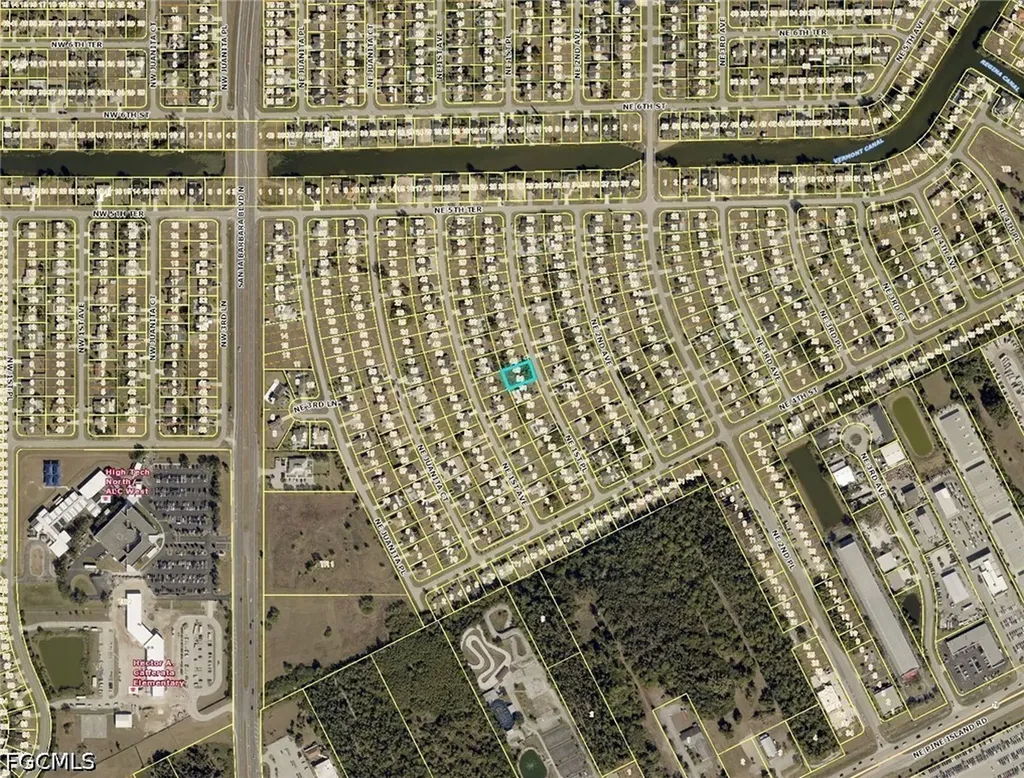 456 NE 1st Place Cape Coral FL 33909