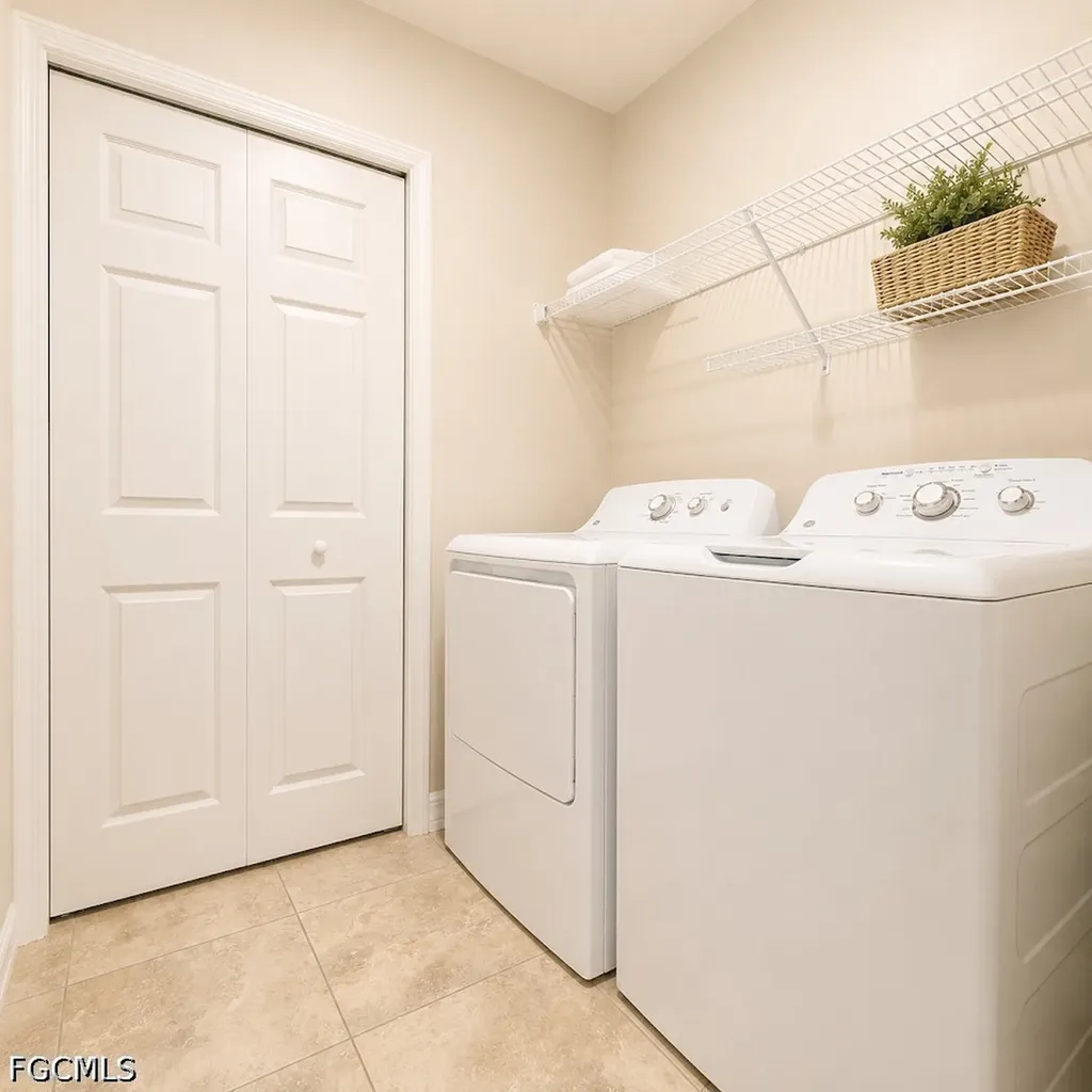 4109 SW 8th Place Cape Coral FL 33914