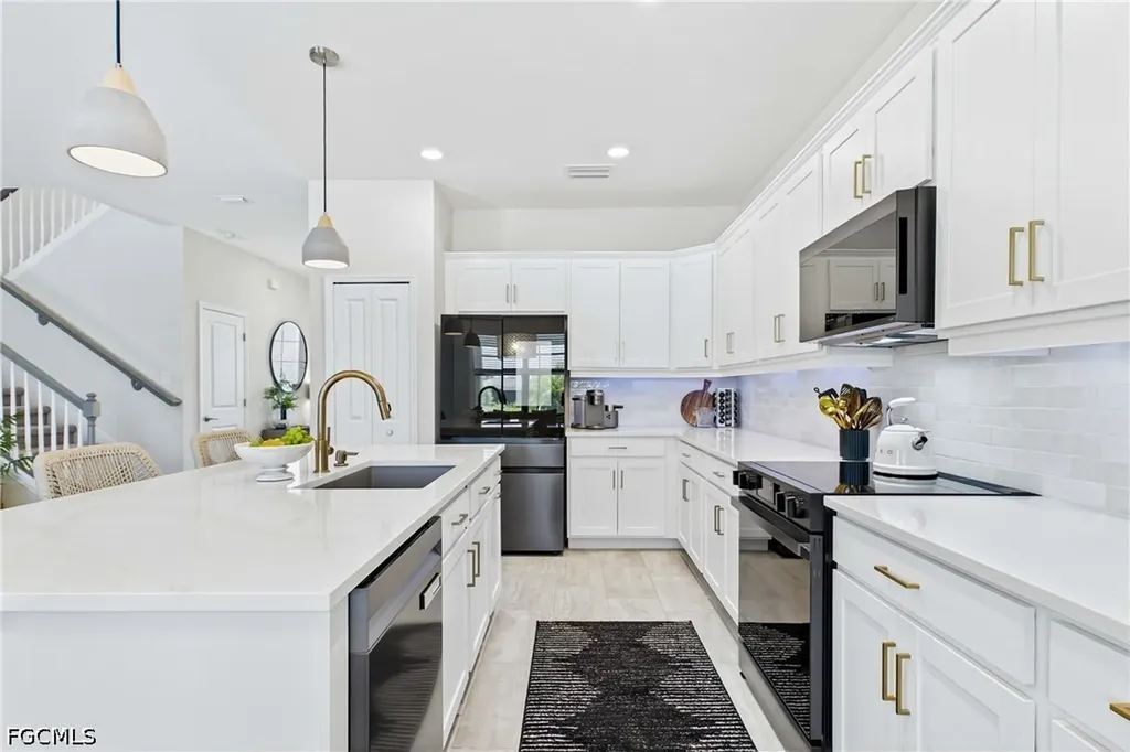 13883 Pine Lodge Lane Fort Myers FL 33913