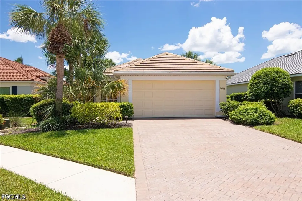 Cape Coral FL, 2436 Woodbourne Place