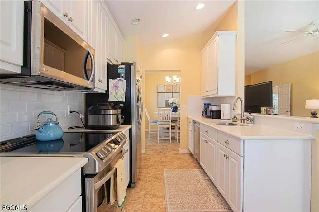 2436 Woodbourne Place Cape Coral FL 33991