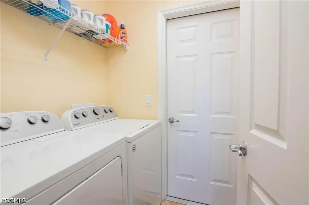 2436 Woodbourne Place Cape Coral FL 33991