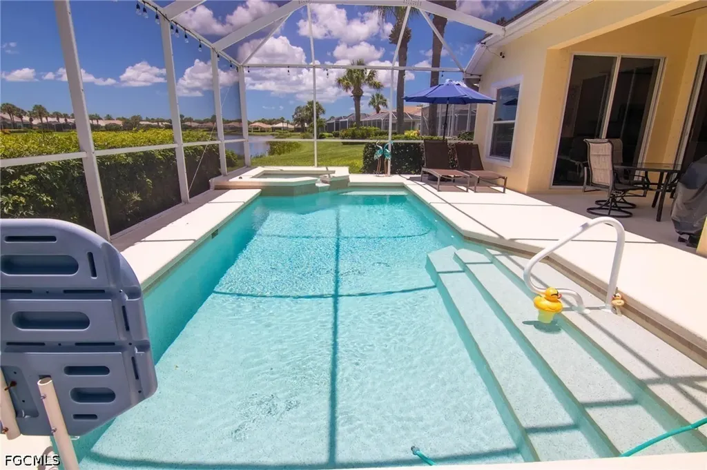 2436 Woodbourne Place Cape Coral FL 33991