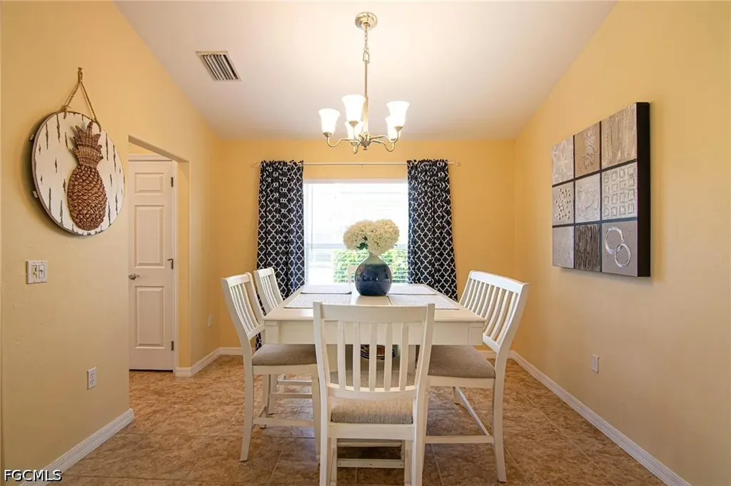 2436 Woodbourne Place Cape Coral FL 33991