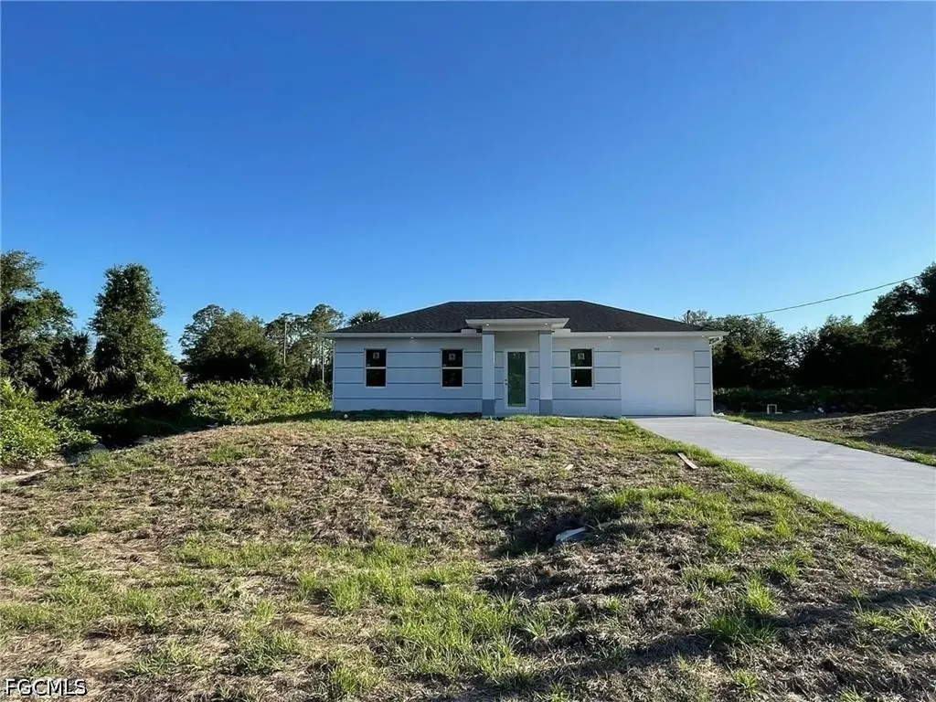 705 Ledge Street Lehigh Acres FL 33972