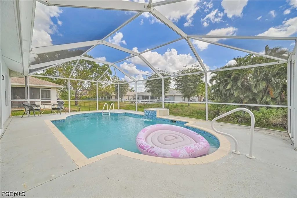 9232 Cypress Drive N Fort Myers FL 33967