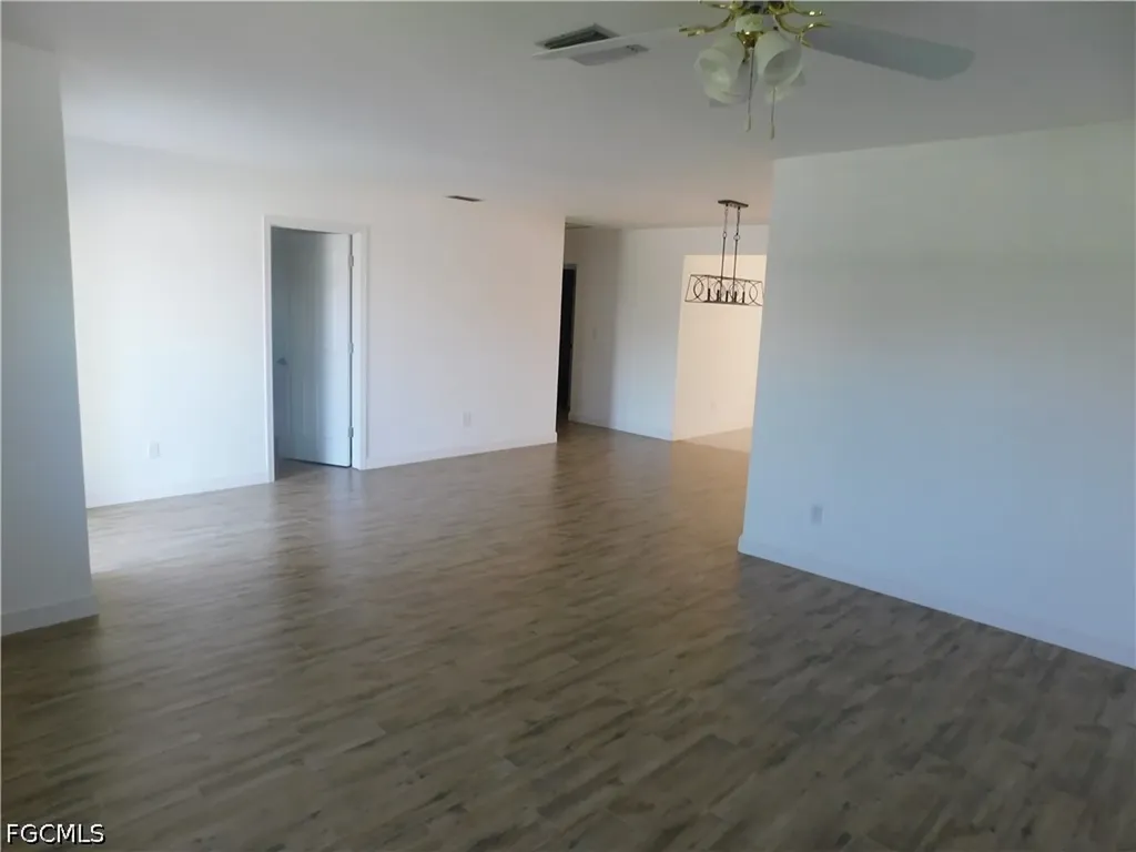1930 Indian Creek Drive North Fort Myers FL 33917
