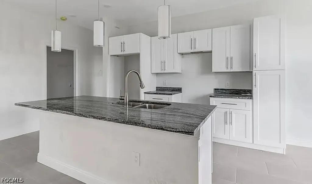 408 Chiquita Boulevard N Cape Coral FL 33993