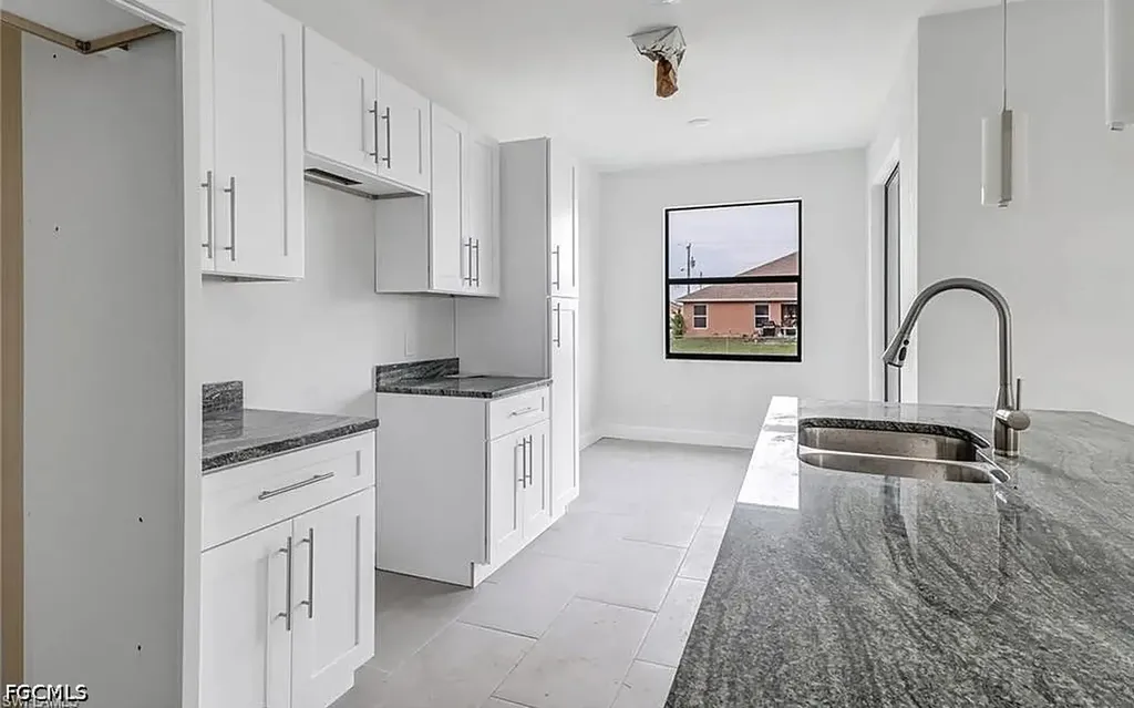 408 Chiquita Boulevard N Cape Coral FL 33993