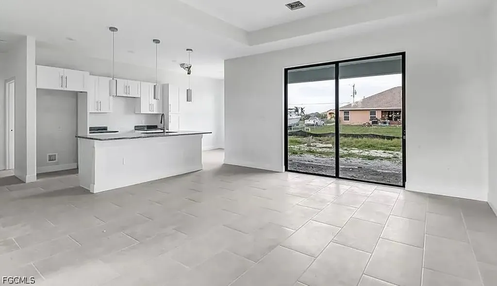 408 Chiquita Boulevard N Cape Coral FL 33993