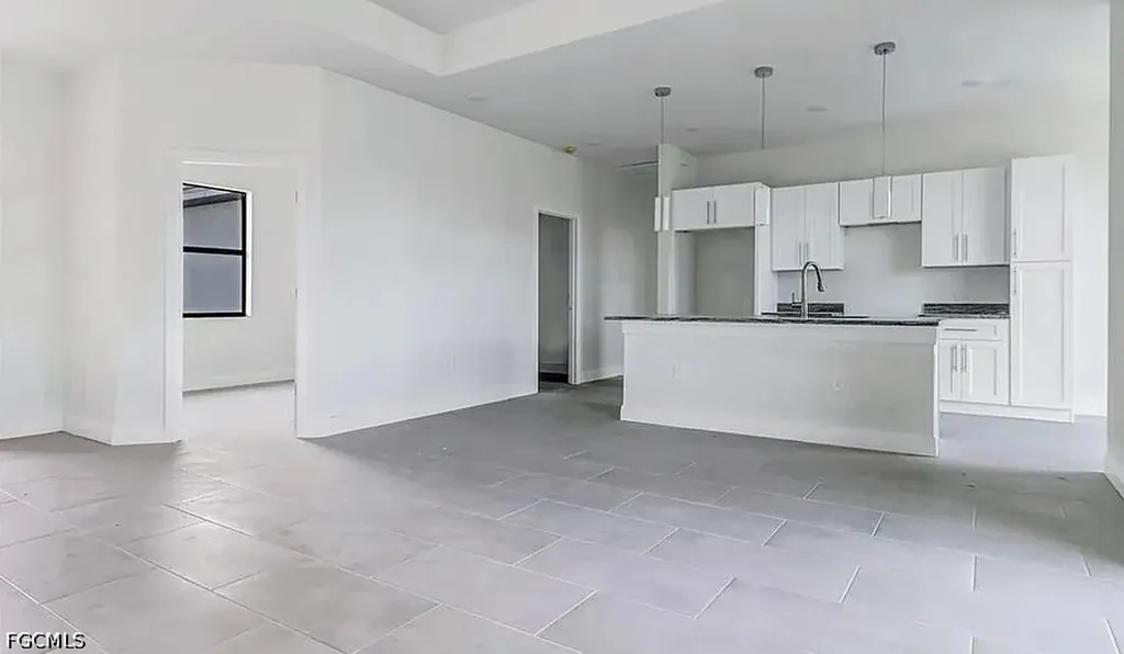 408 Chiquita Boulevard N Cape Coral FL 33993