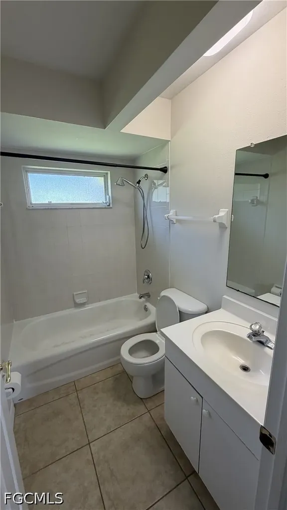 414 SE 13th Street Cape Coral FL 33990