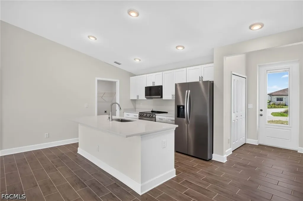 1131 NW 14th Terrace Cape Coral FL 33993