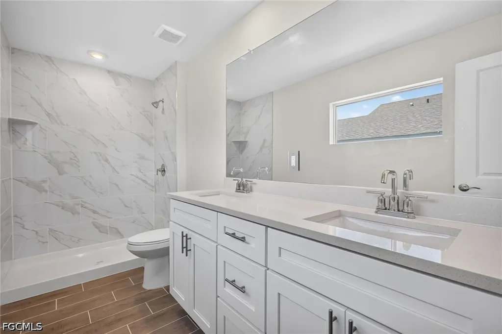 1131 NW 14th Terrace Cape Coral FL 33993