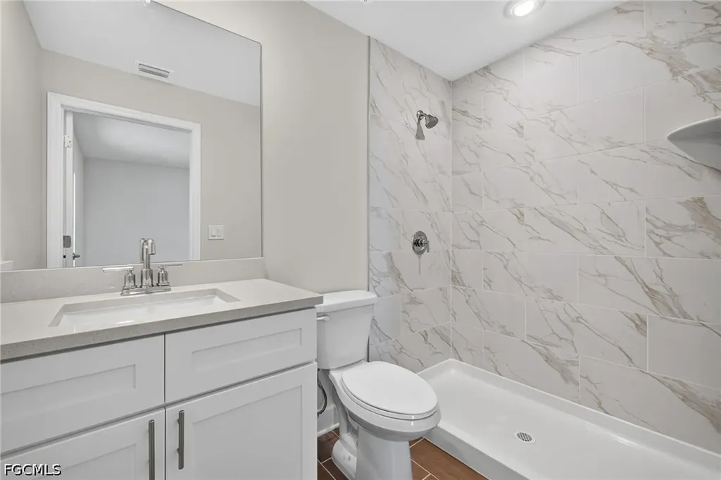 1131 NW 14th Terrace Cape Coral FL 33993