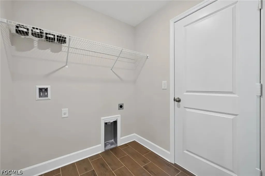 1131 NW 14th Terrace Cape Coral FL 33993