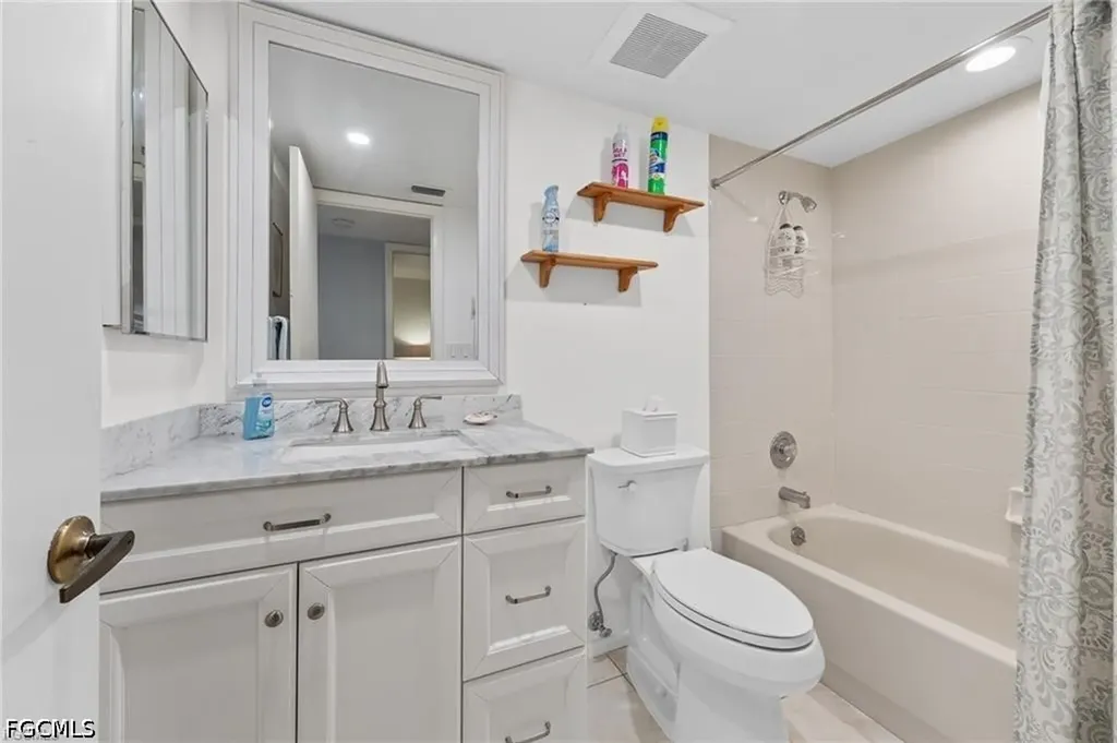 5890 Trailwinds Drive Fort Myers FL 33907