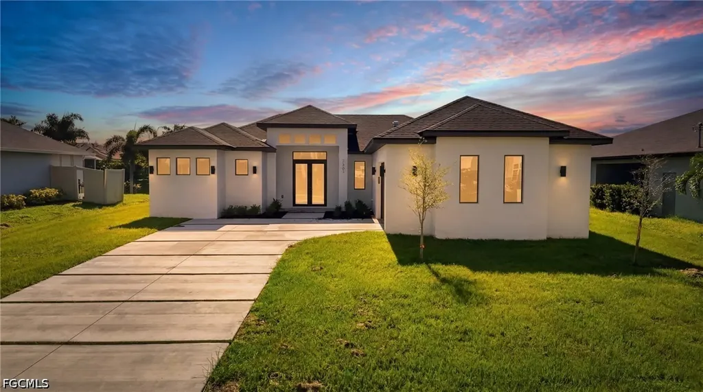 Cape Coral FL, 2305 SW 15th Place
