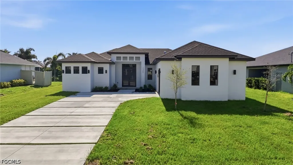 2305 SW 15th Place Cape Coral FL 33991