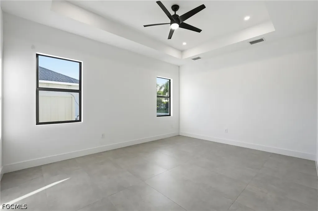 2305 SW 15th Place Cape Coral FL 33991