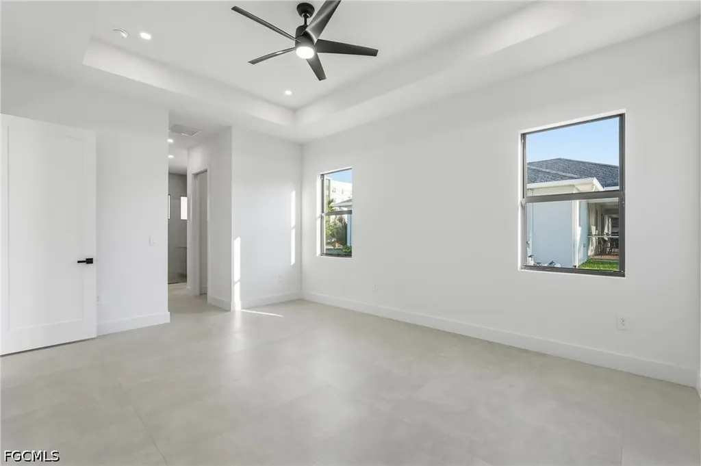 2305 SW 15th Place Cape Coral FL 33991