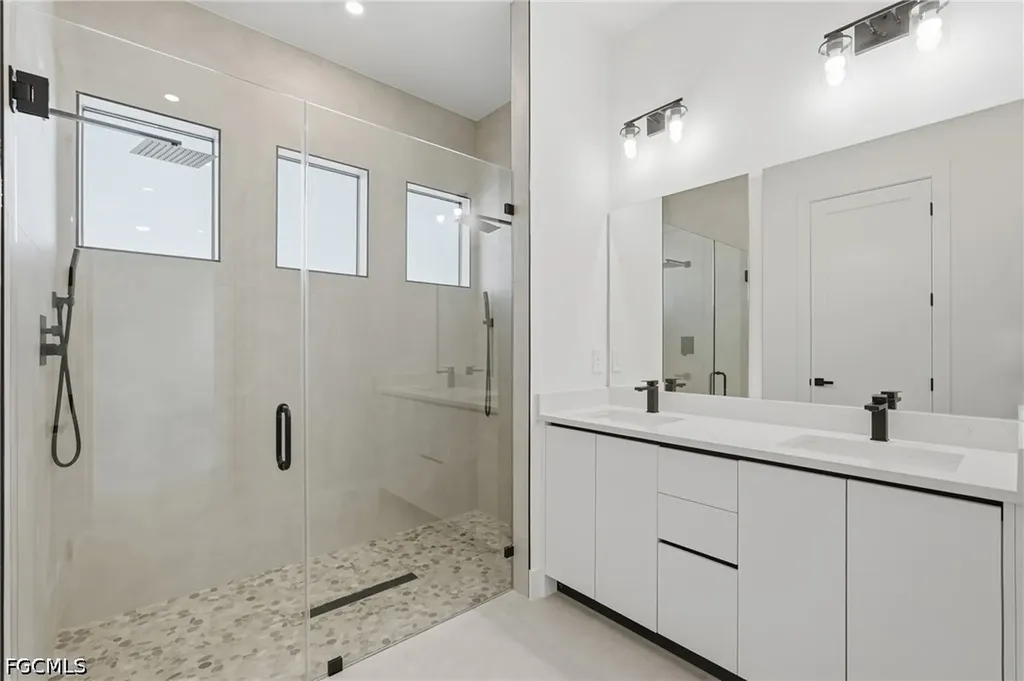 2305 SW 15th Place Cape Coral FL 33991