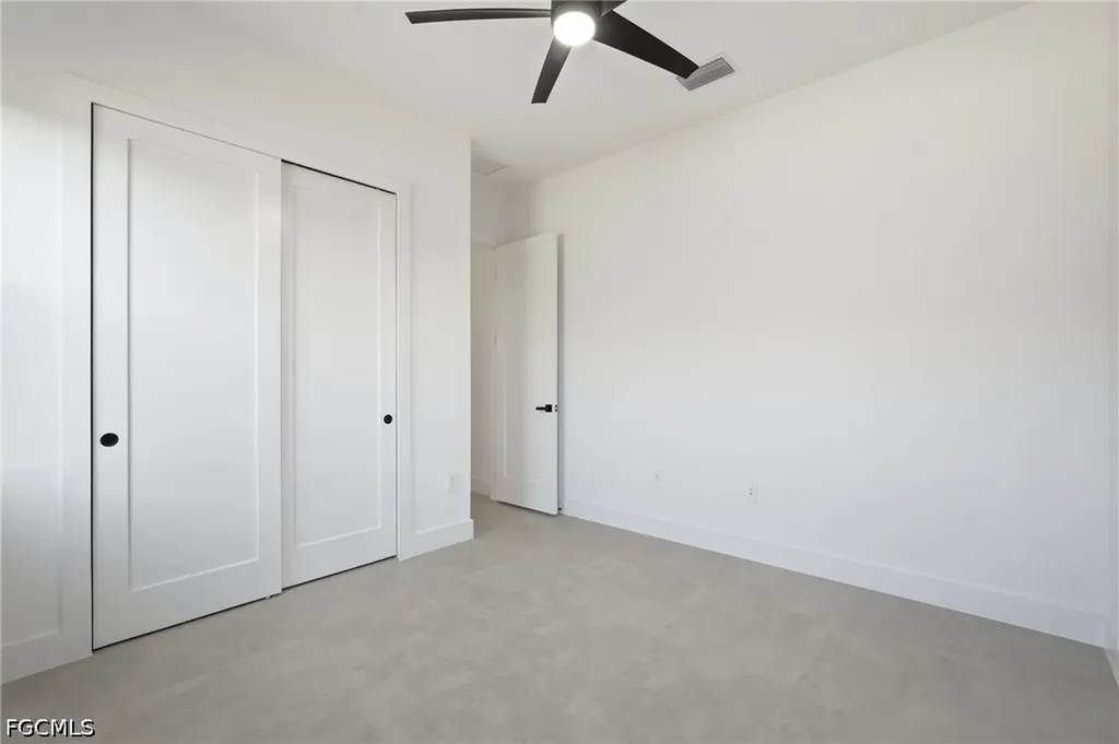 2305 SW 15th Place Cape Coral FL 33991