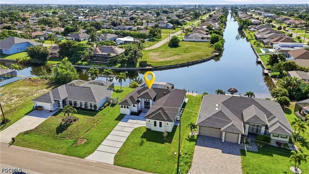 2305 SW 15th Place Cape Coral FL 33991