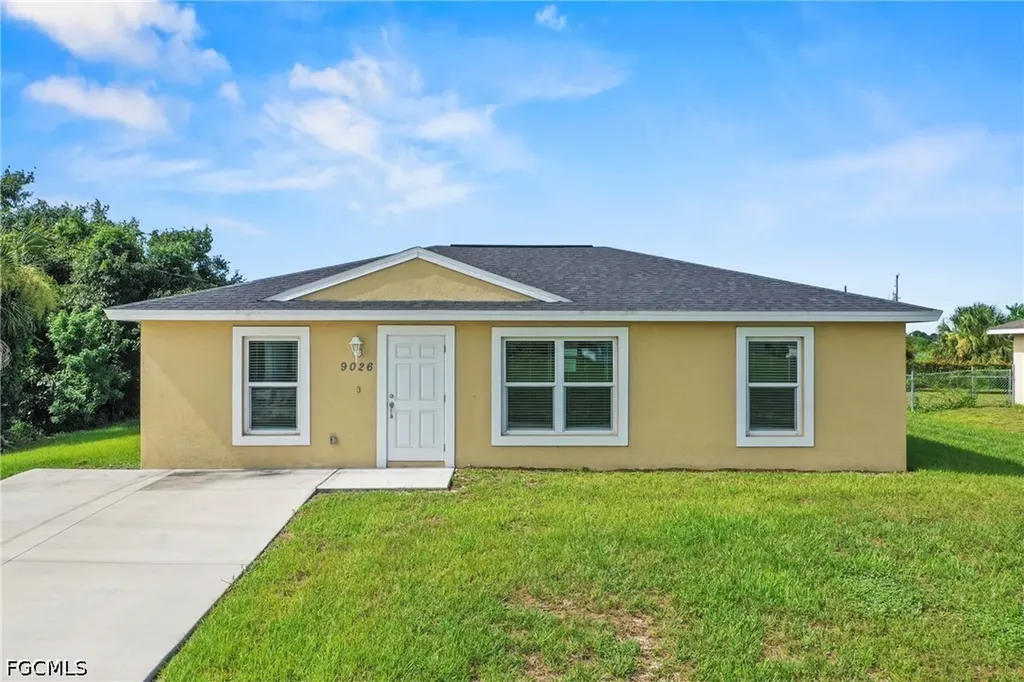 9026 Maywood Circle Labelle FL 33935