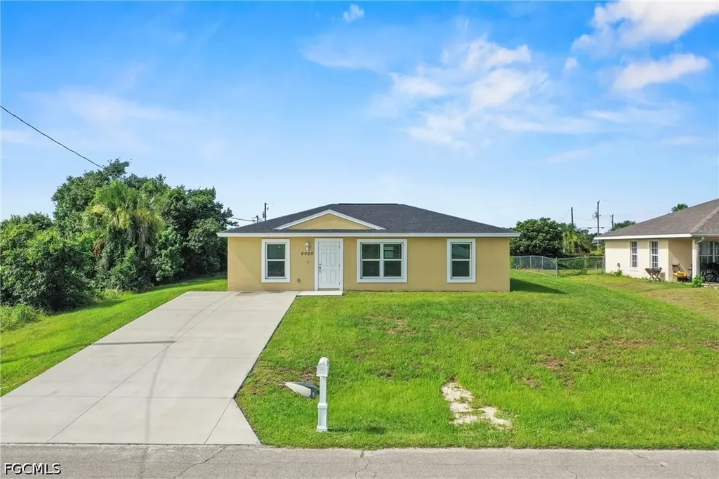 9026 Maywood Circle Labelle FL 33935