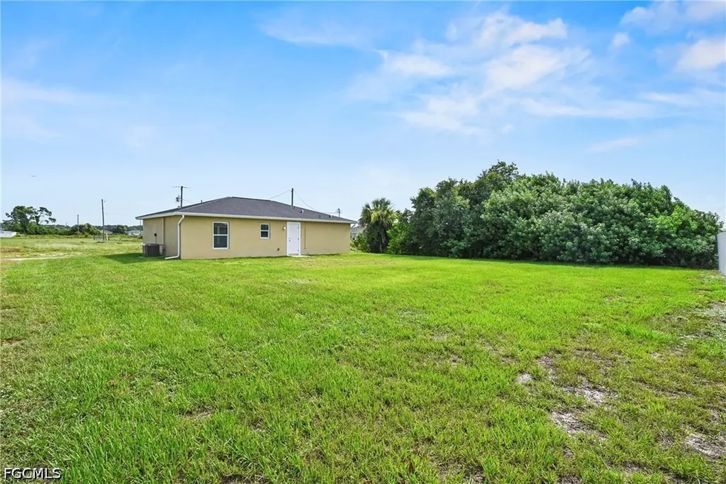 9026 Maywood Circle Labelle FL 33935