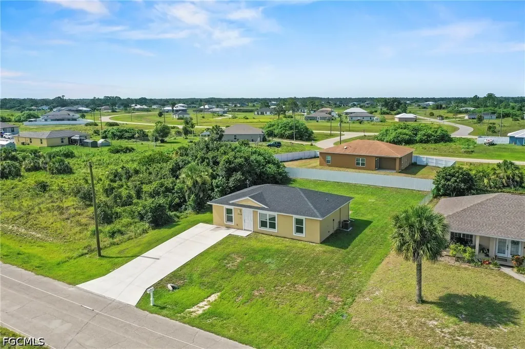 9026 Maywood Circle Labelle FL 33935