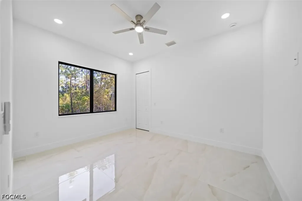 809 Magnolia Avenue Lehigh Acres FL 33972