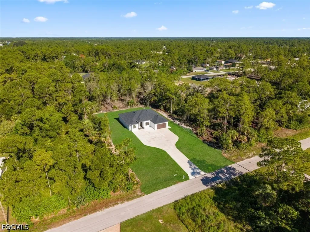 809 Magnolia Avenue Lehigh Acres FL 33972