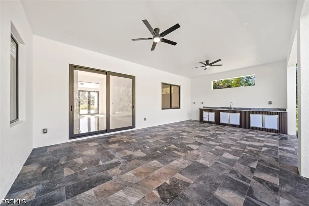 809 Magnolia Avenue Lehigh Acres FL 33972