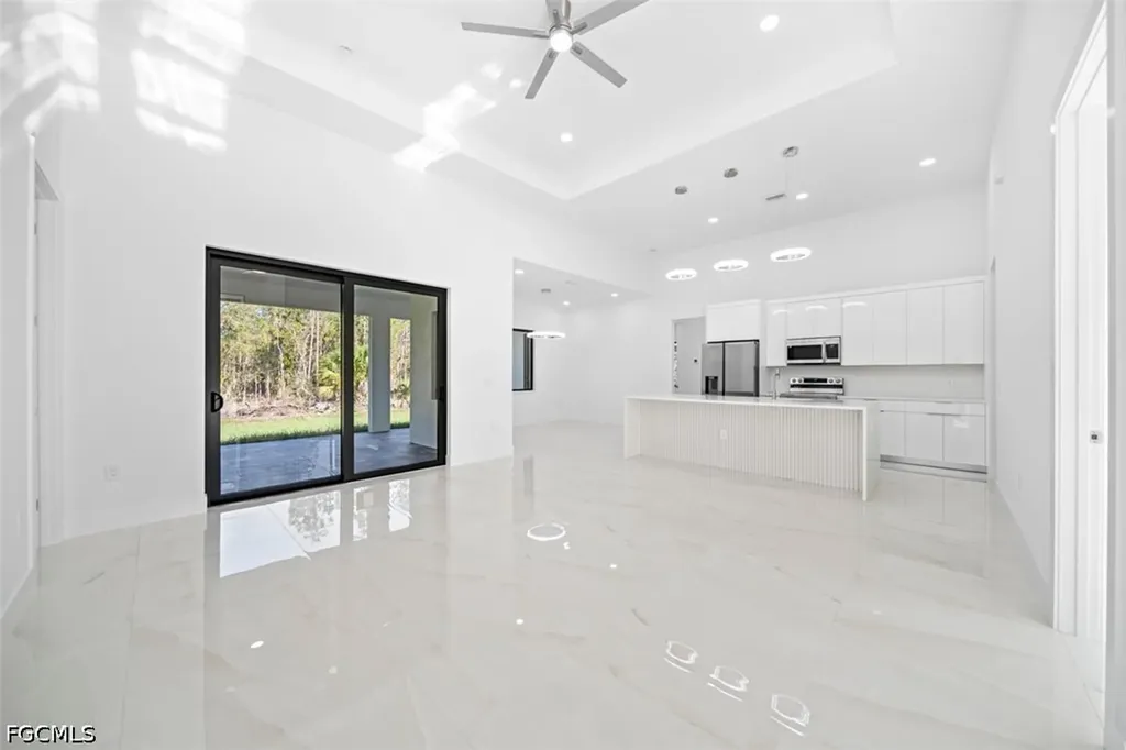 809 Magnolia Avenue Lehigh Acres FL 33972
