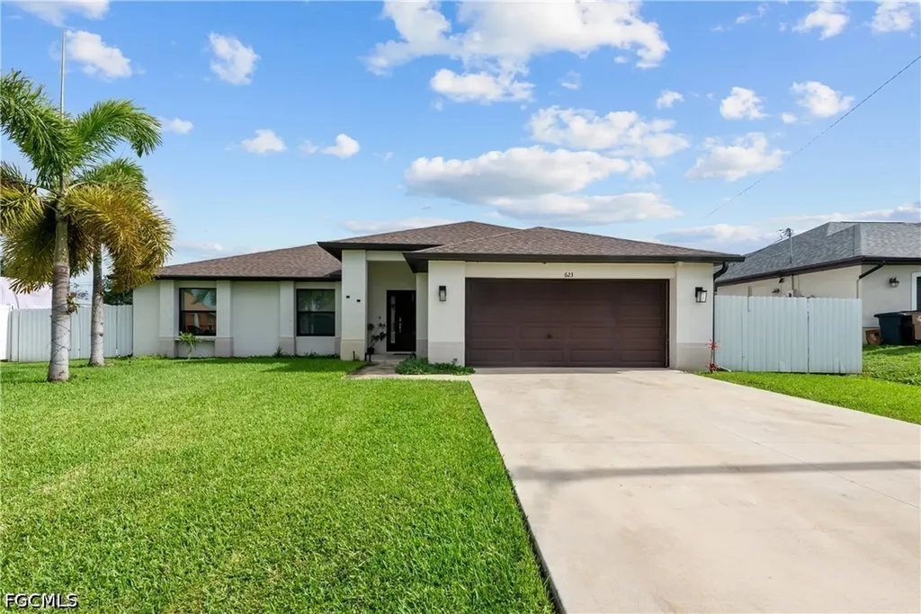 623 SE 3rd Street Cape Coral FL 33990