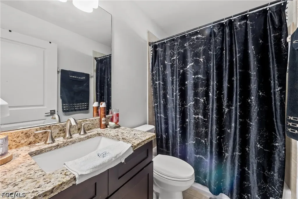 623 SE 3rd Street Cape Coral FL 33990