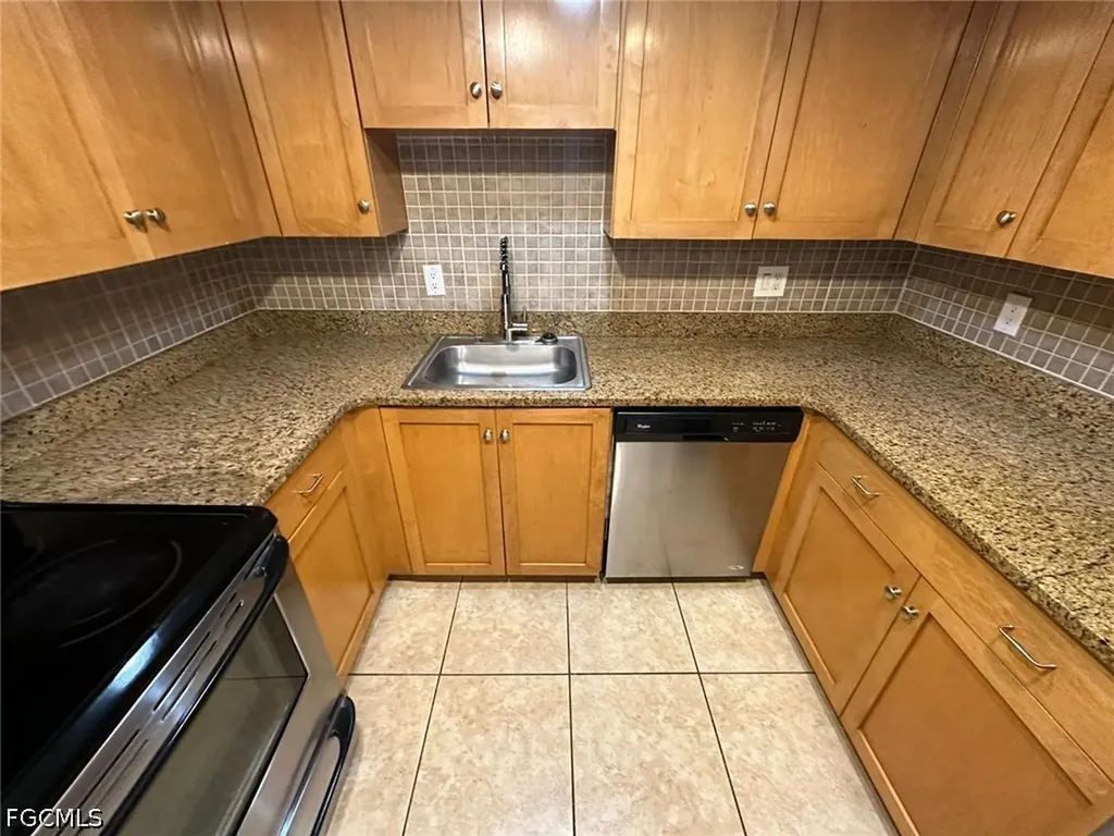 1830 Maravilla Avenue Fort Myers FL 33901