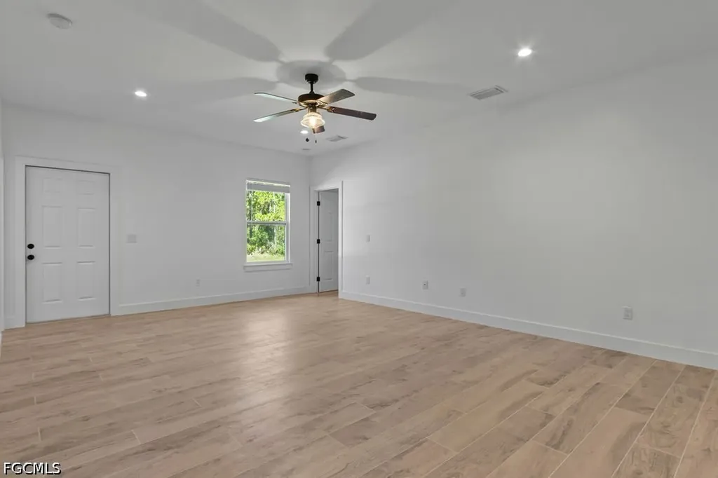 2008 Robert Avenue Alva FL 33920