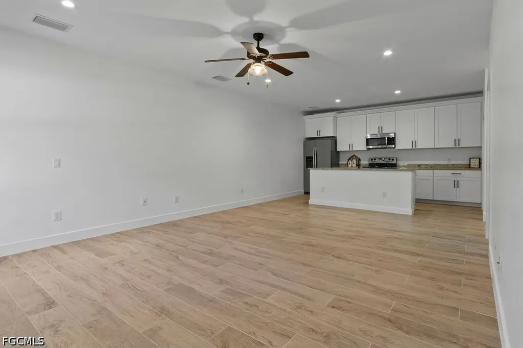 2008 Robert Avenue Alva FL 33920