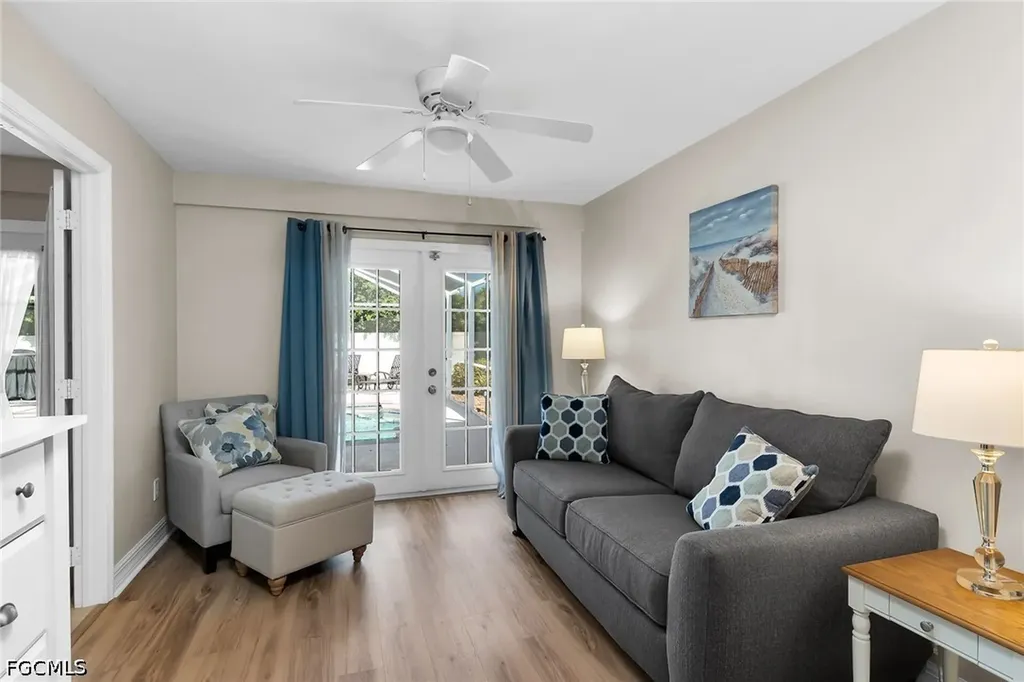 4020 SW 2nd Avenue Cape Coral FL 33914