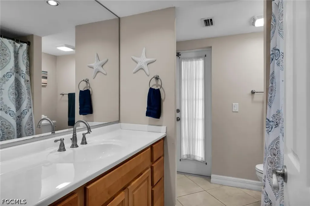 4020 SW 2nd Avenue Cape Coral FL 33914