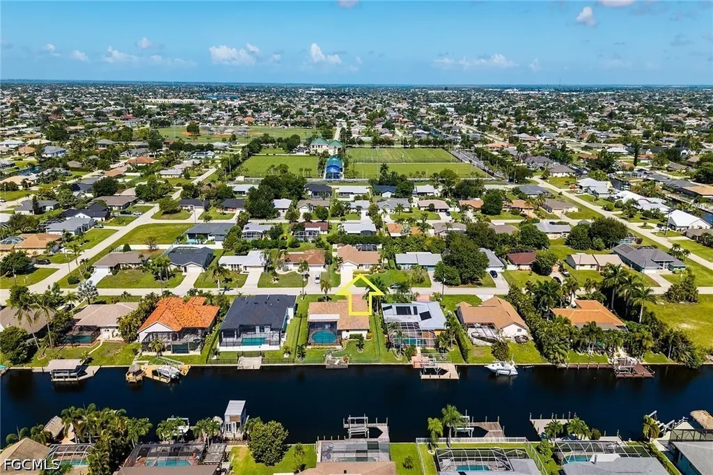 4020 SW 2nd Avenue Cape Coral FL 33914