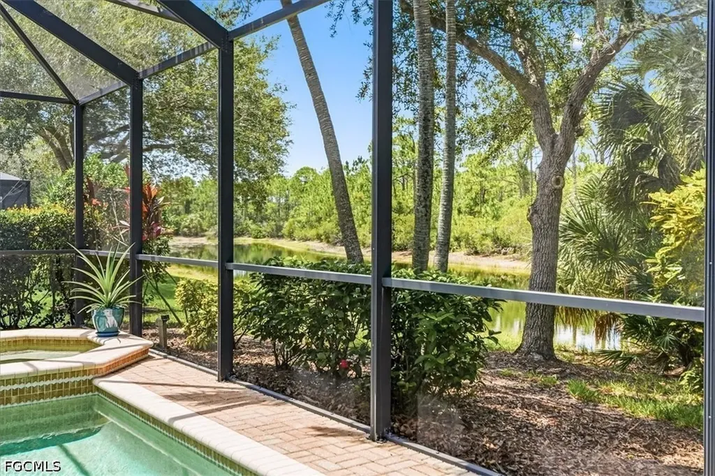 2493 Keystone Lake Drive Cape Coral FL 33909