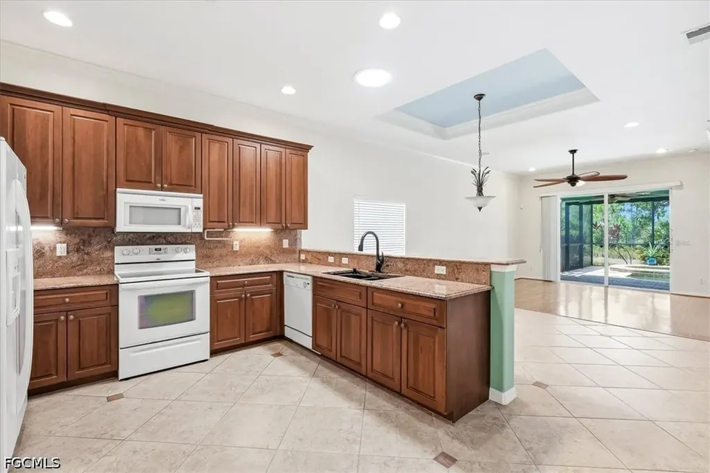 2493 Keystone Lake Drive Cape Coral FL 33909