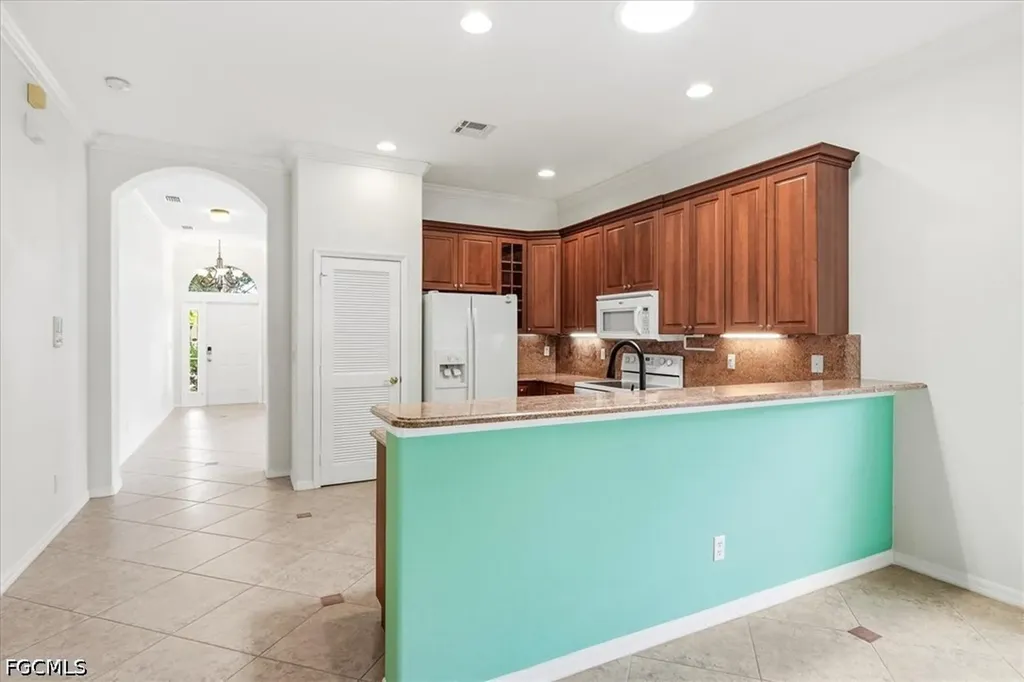 2493 Keystone Lake Drive Cape Coral FL 33909