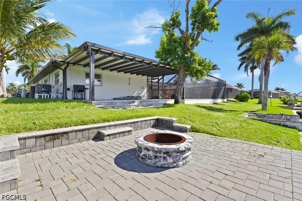 2232 SE 27th Street Cape Coral FL 33904