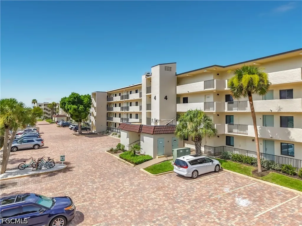 979 E Gulf Drive Sanibel FL 33957